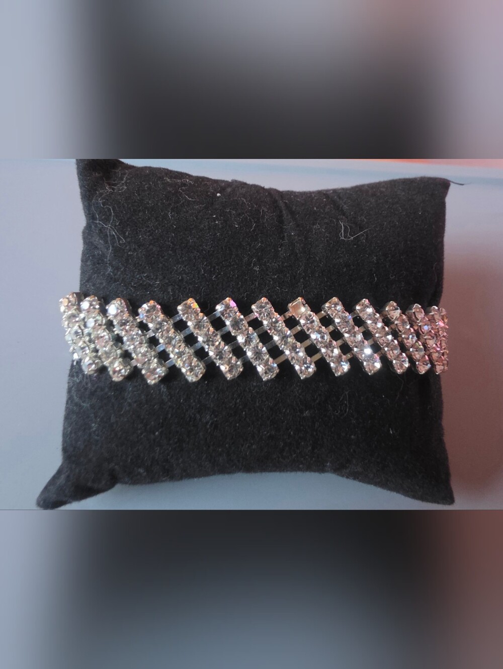 Vintage style silver-tone rhinestone bracelet